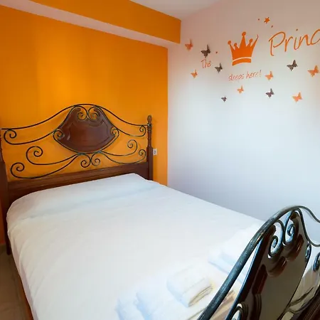Regina Maris With Swimming Pool Apartment